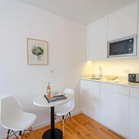 Cosy In Center Apartment Lisbon