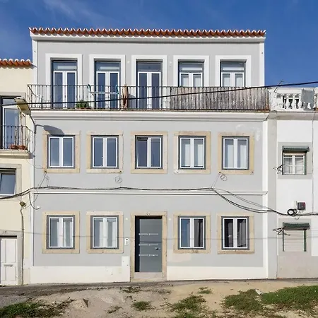 Apartment Cosy In Center Lisbon